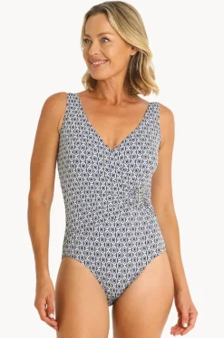 Chains Bar Surplice One Piece|Jantzen Outlet