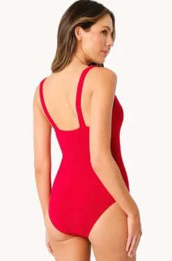 Crinkle Classic Square Neck One Piece|Une Piece Hot