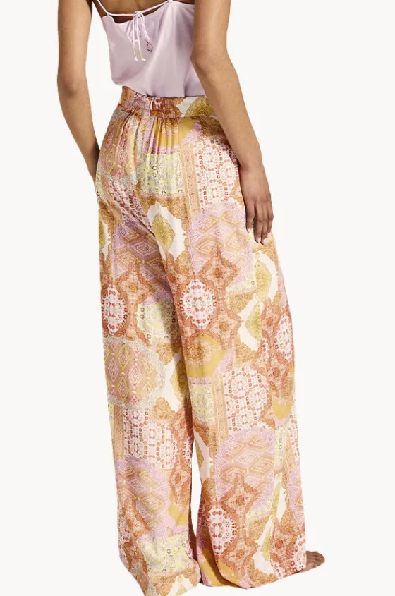 Herra Sonia Pant|Tigerlily Hot