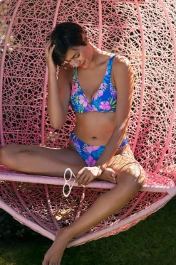 Hot Tropics Moulded Tri|Freya