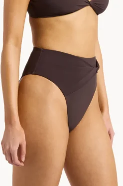 et High Waist High Leg Pant|Jets Hot