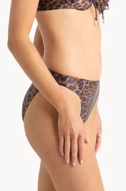 Lioness Classic Pant|Sunseeker Outlet