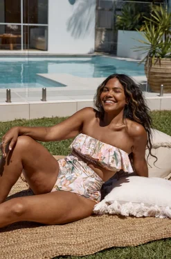 Ti'Tania Vermeer Frill Bandeau|Artesands Clearance